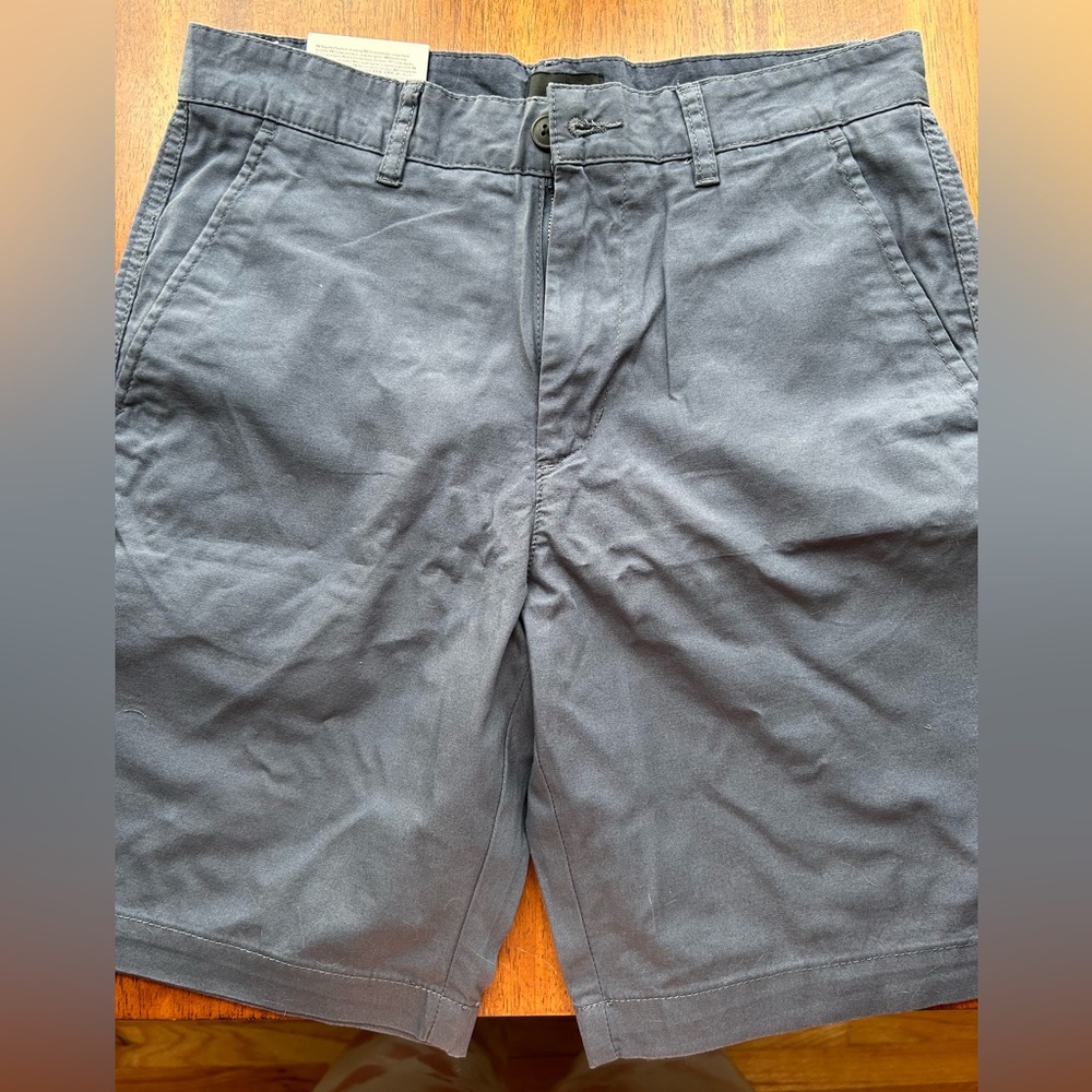 NWT men’s navy blue shorts